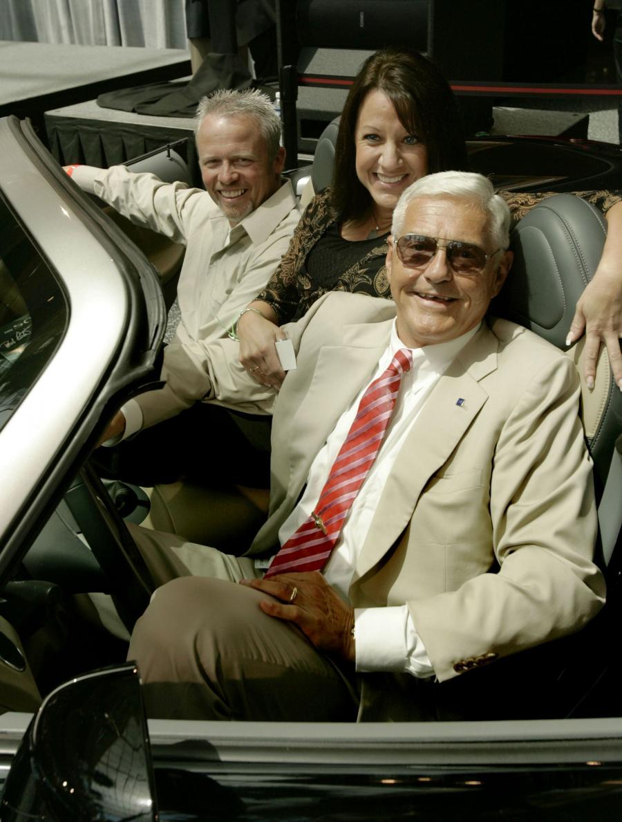  Pontiac Solstice 2006 года  (фото 32 из 126)